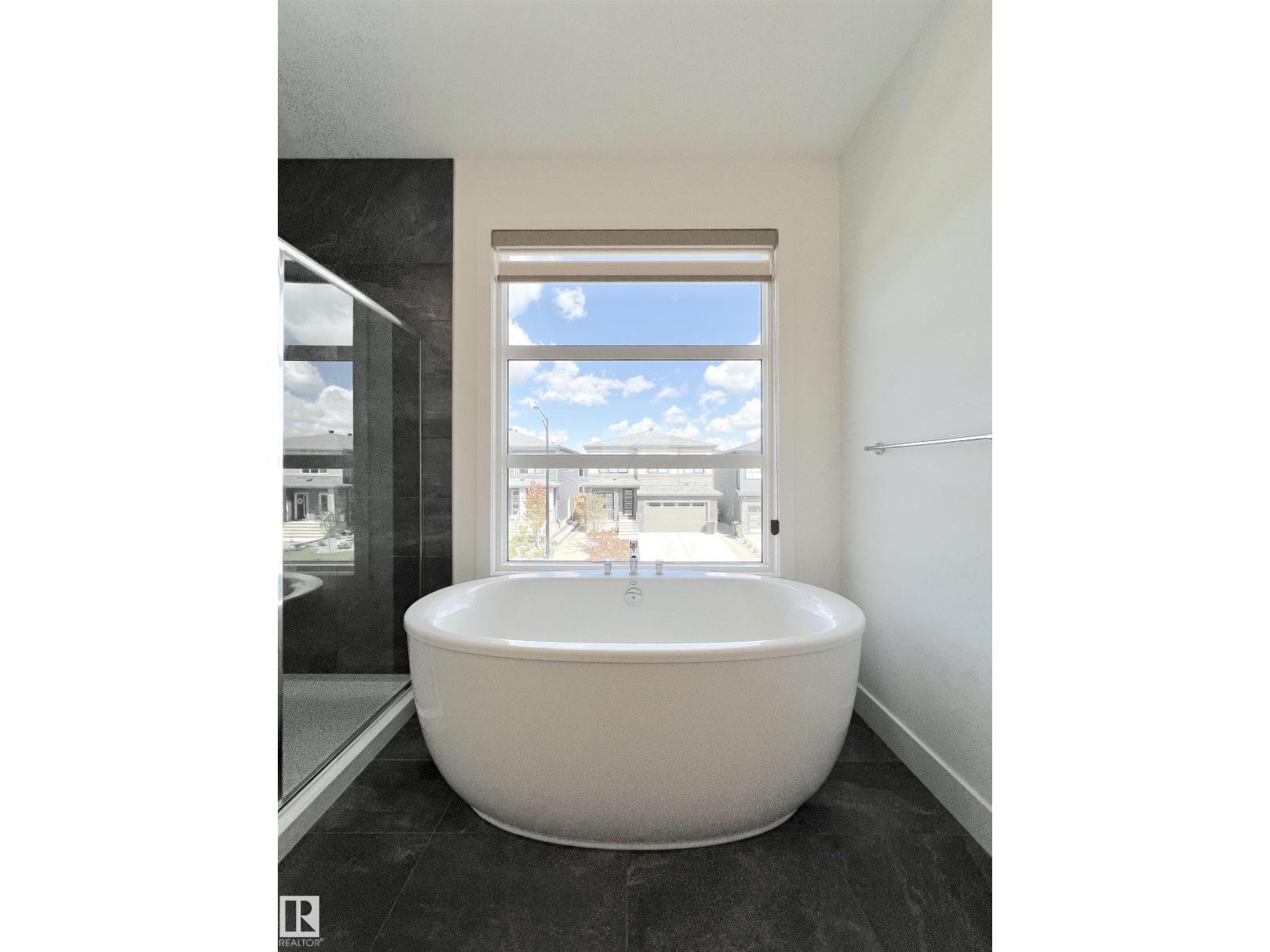 6045 KING LANDING LD SW - Image 43