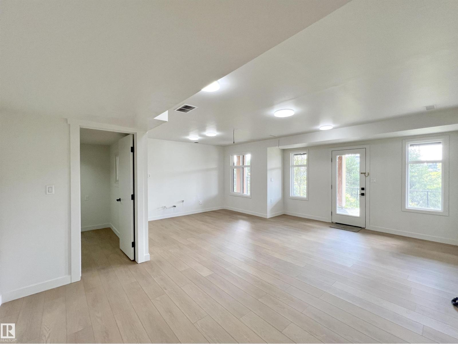 6045 KING LANDING LD SW - Image 57