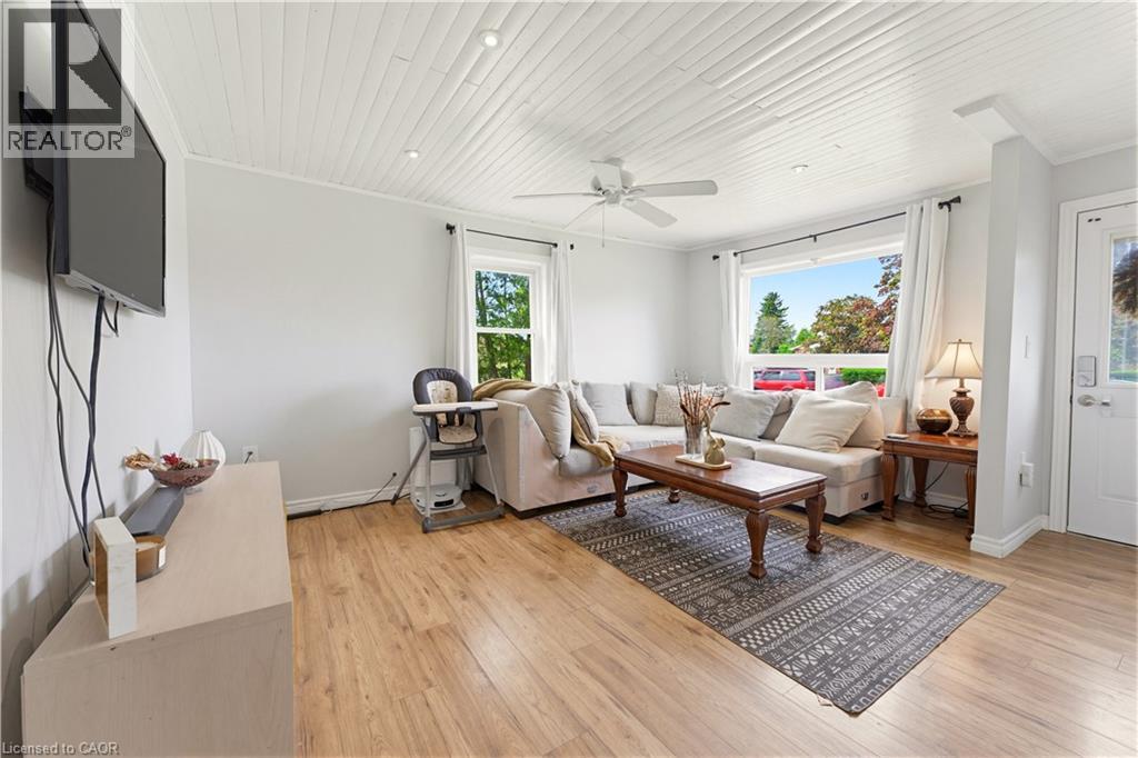 1390 MCKENZIE Road - 8