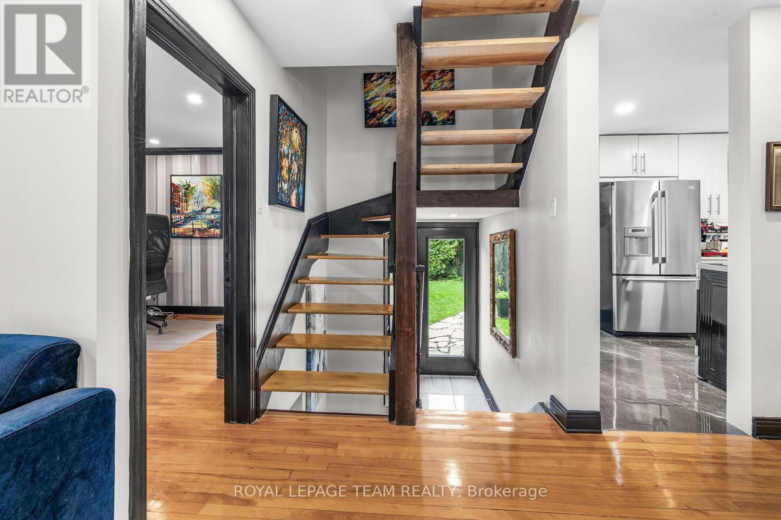 3 Bed, 3 Bath House for Sale in Ottawa – 185 CAMELIA AVENUE, Ottawa – MLS# X13648540 - Image 16