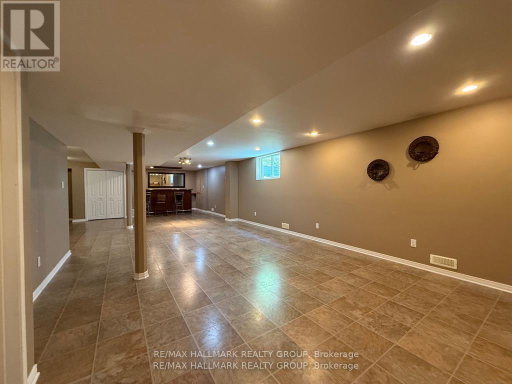 5 Bed, 3 Bath House for Rent in Ottawa – 1111 LICHEN AVENUE, Ottawa – MLS# X13648572 - Image 23