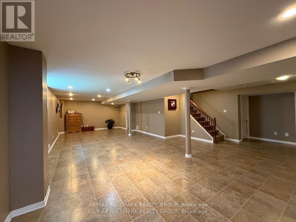 5 Bed, 3 Bath House for Rent in Ottawa – 1111 LICHEN AVENUE, Ottawa – MLS# X13648572 - Image 26