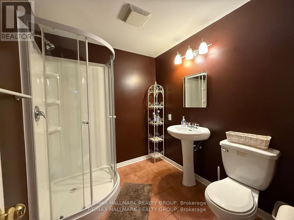 5 Bed, 3 Bath House for Rent in Ottawa – 1111 LICHEN AVENUE, Ottawa – MLS# X13648572 - Image 27