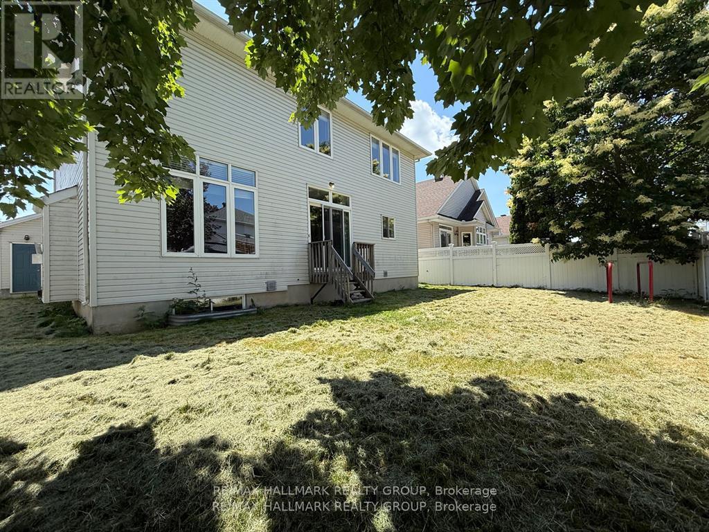 5 Bed, 3 Bath House for Rent in Ottawa – 1111 LICHEN AVENUE, Ottawa – MLS# X13648572 - Image 30