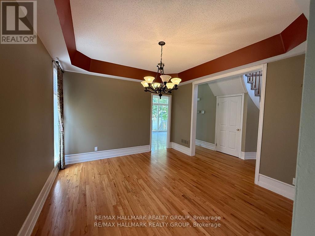 5 Bed, 3 Bath House for Rent in Ottawa – 1111 LICHEN AVENUE, Ottawa – MLS# X13648572 - Image 9