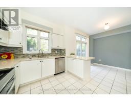 22 William Poole Way, Toronto, ON M2N7A7 Photo 14