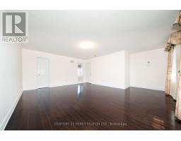 22 William Poole Way, Toronto, ON M2N7A7 Photo 28