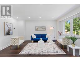44 Greenhedges Court, Toronto, ON M1B1T2 Photo 12
