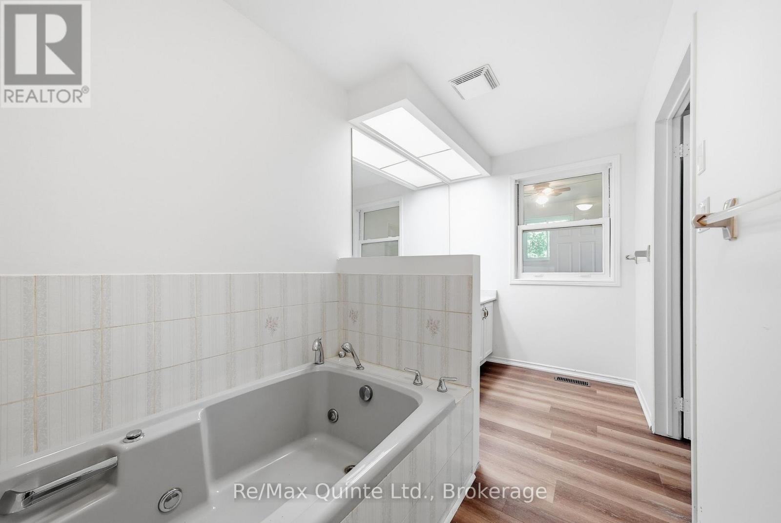 1076 MASSASSAUGA ROAD - Image 26