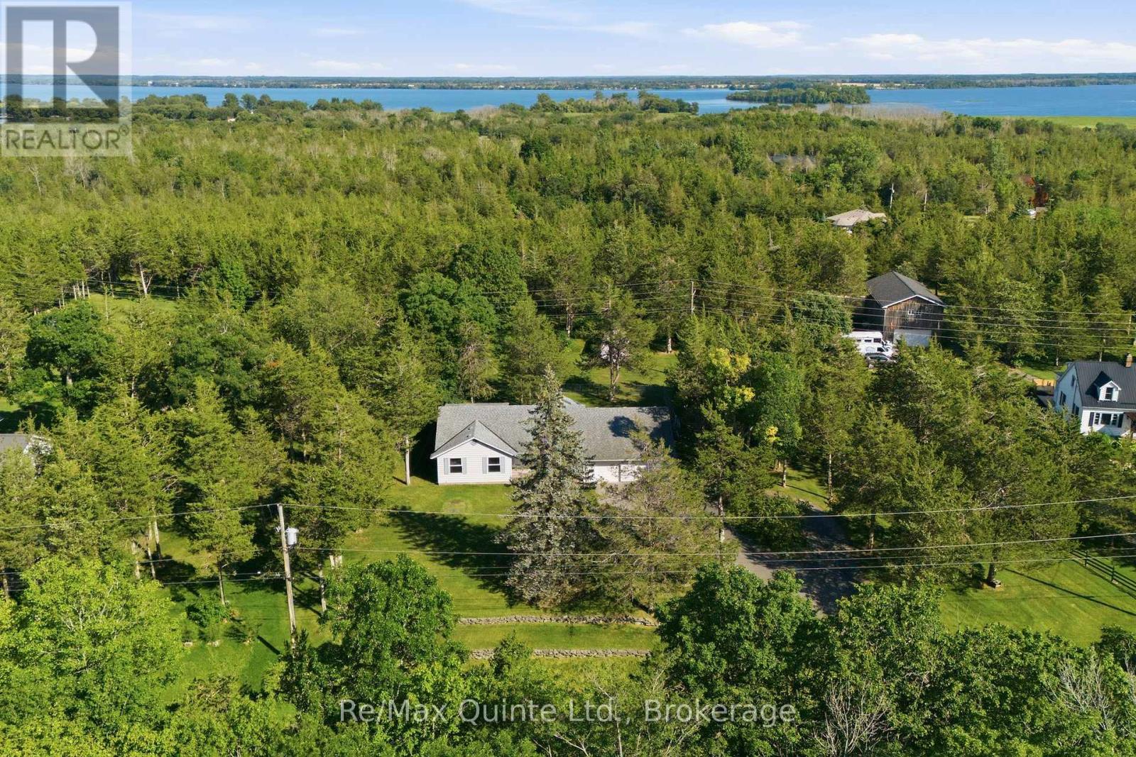 1076 MASSASSAUGA ROAD - 47