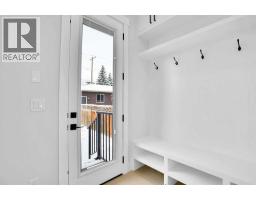 Bedroom - 2823 29 Street Sw, Calgary, AB T3E2K7 Photo 10