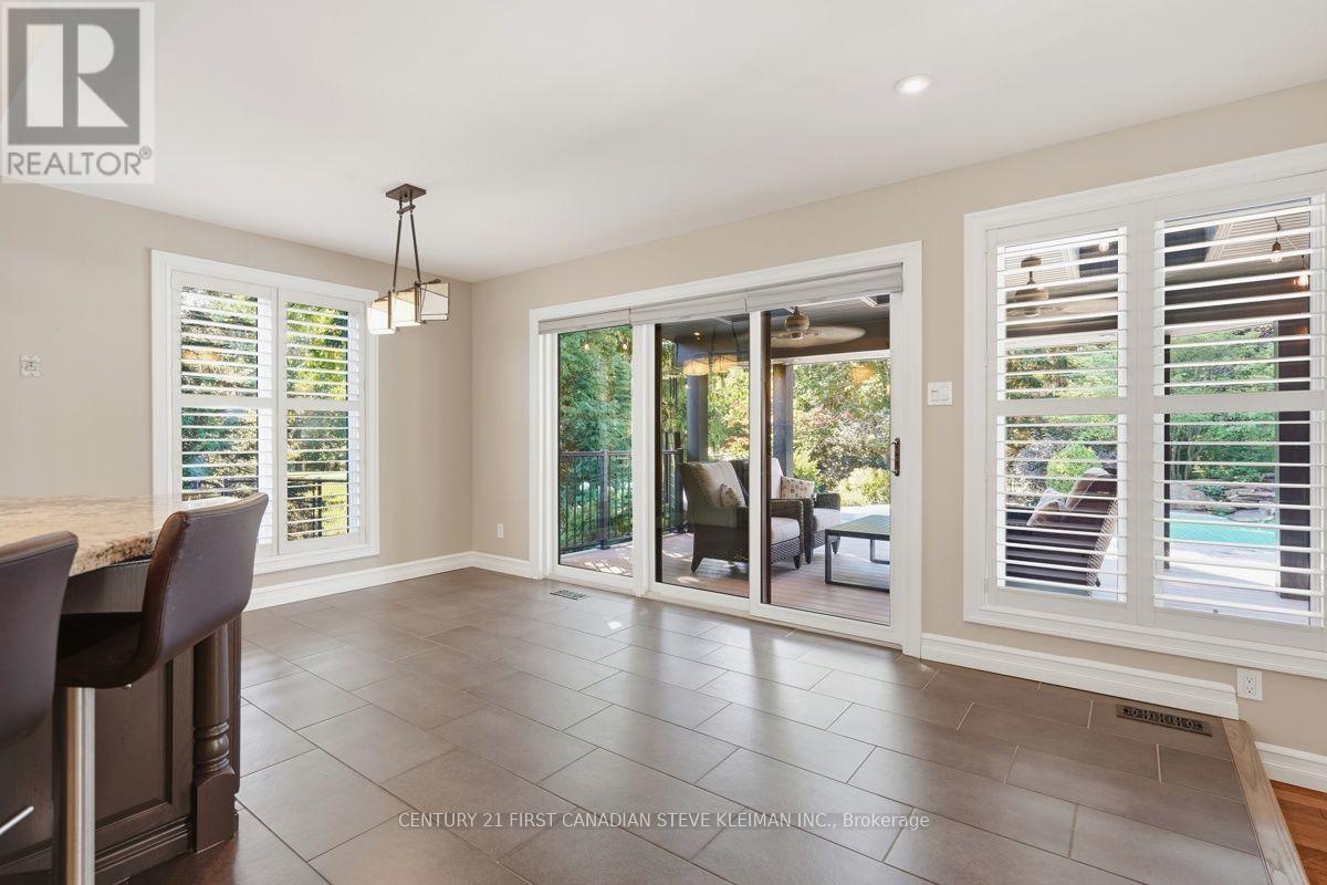 128 SALISBURY DRIVE - 11