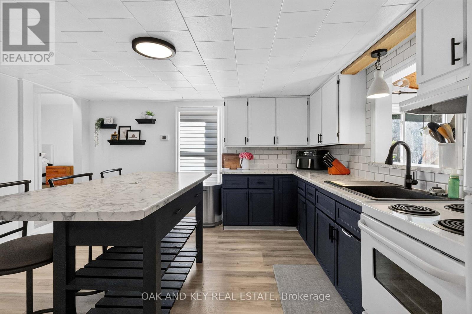 125 KEEFER STREET - Image 16