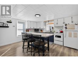 125 Keefer Street, Strathroy Caradoc, ON N7G1E1 Photo 13