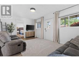 125 Keefer Street, Strathroy Caradoc, ON N7G1E1 Photo 18