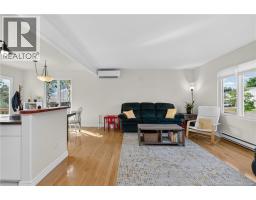 4pc Bathroom - 223 Edgett Avenue, Moncton, NB E1C7B6 Photo 7