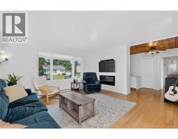 Living room - 223 Edgett Avenue, Moncton, NB E1C7B6 Photo 10