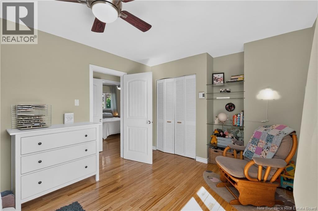 223 Edgett Avenue - 21