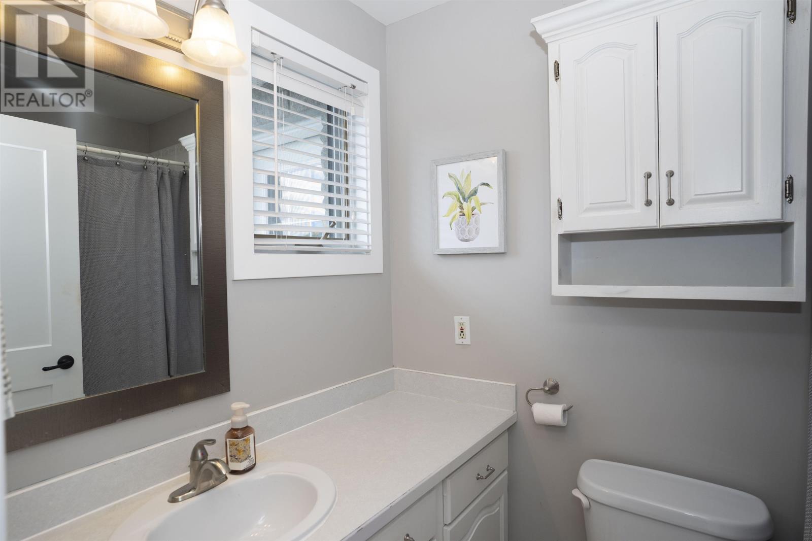 239 CARIBOU CRES - Image 28