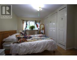 33 Warbury Street thumbnail 9