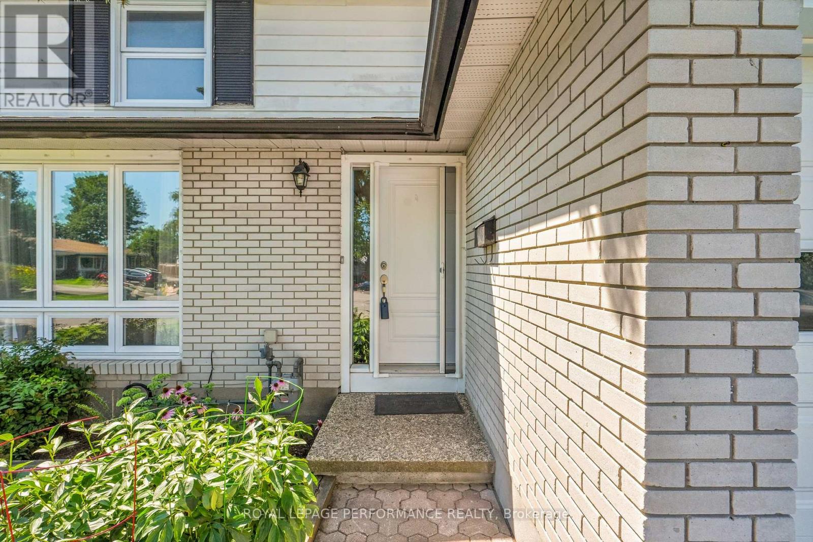 1080 CLOVERLAWN COURT - 2