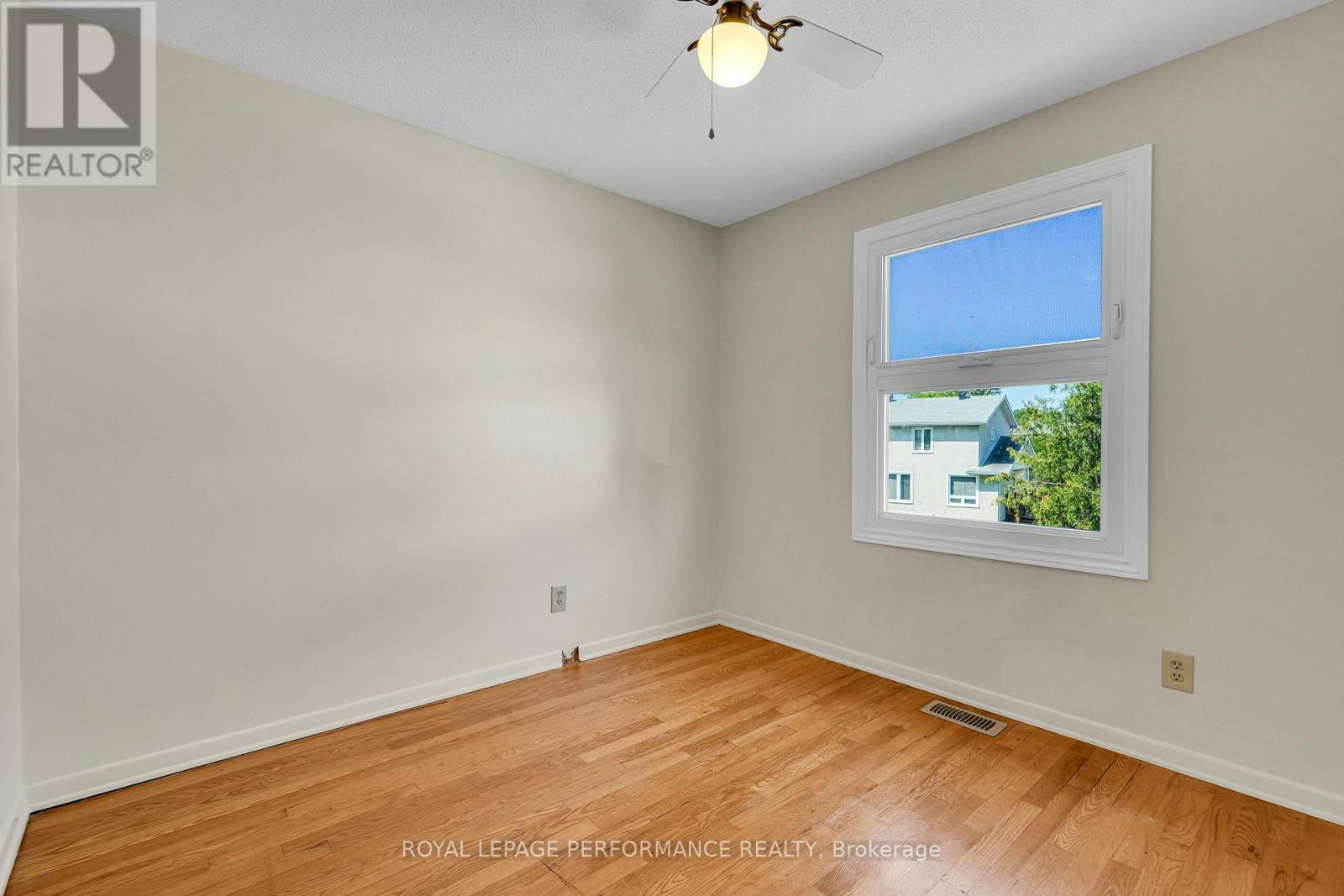 1080 CLOVERLAWN COURT - 21