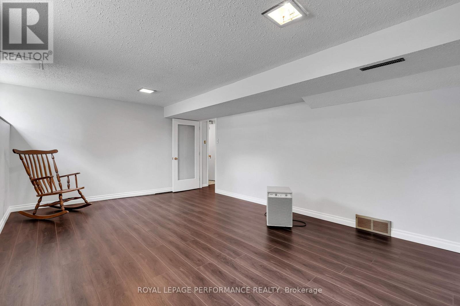 1080 Cloverlawn Court
