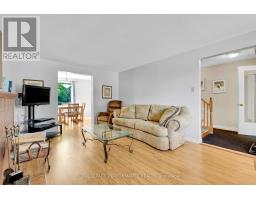 Kitchen - 1080 Cloverlawn Court, Ottawa, ON K1J6V8 Photo 6