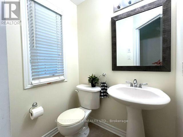 Powder Bathroom-Main Level