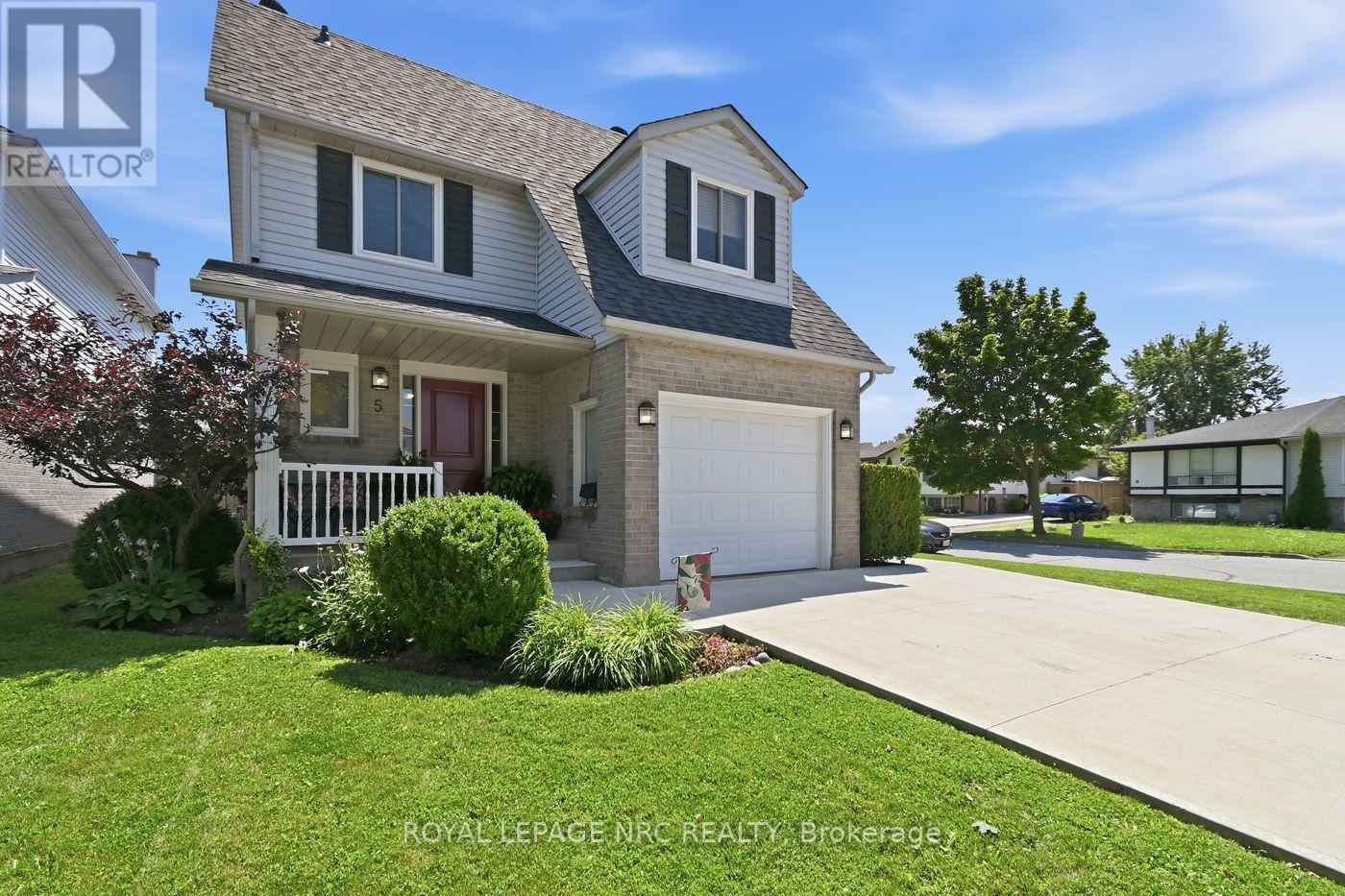 5 CULLIGAN CRESCENT - 1