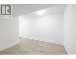 Lower - 81 Shields Avenue, Toronto, ON M5N2K3 Photo 15