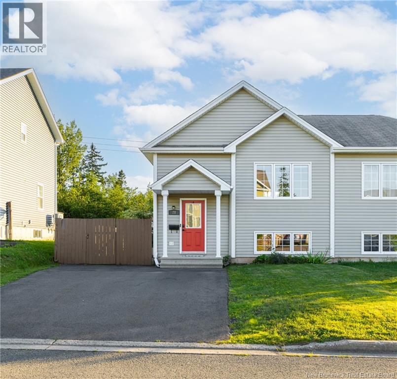 28 Myriam Crescent