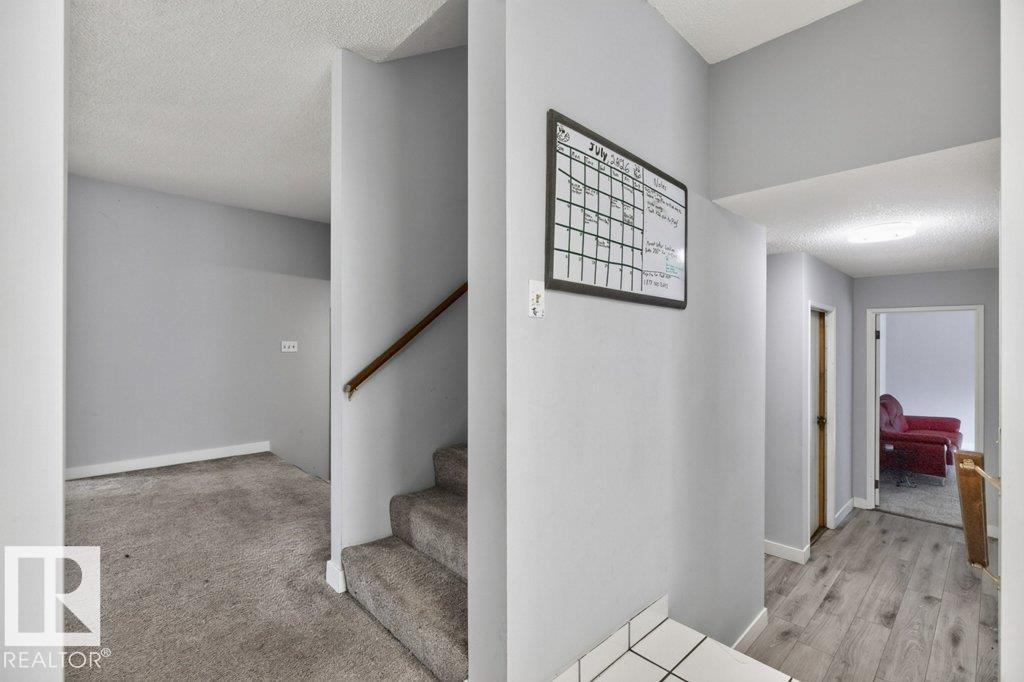 3205 104A Street NW - Photo 18