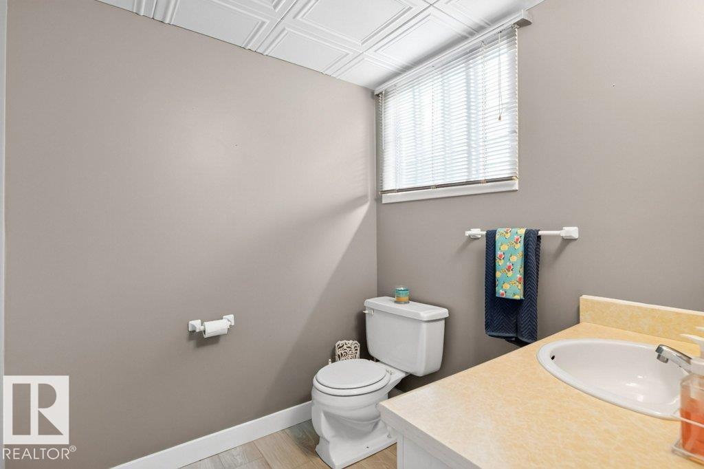 3205 104A Street NW - Photo 23