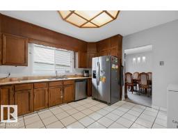 3205 104a St Nw, Edmonton, AB T6J4H7 Photo 12
