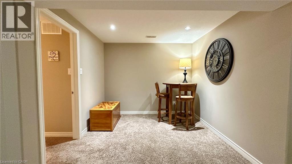 66 DRIFTWOOD Drive - 38