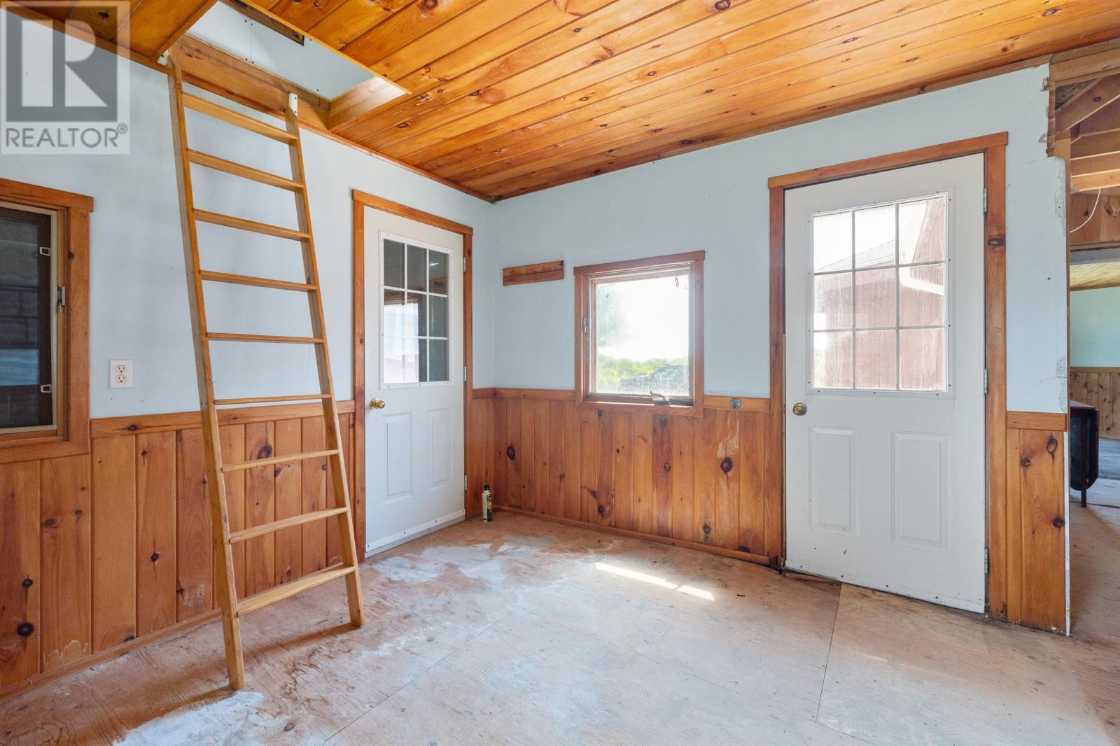 23 Hennebury Road - 17