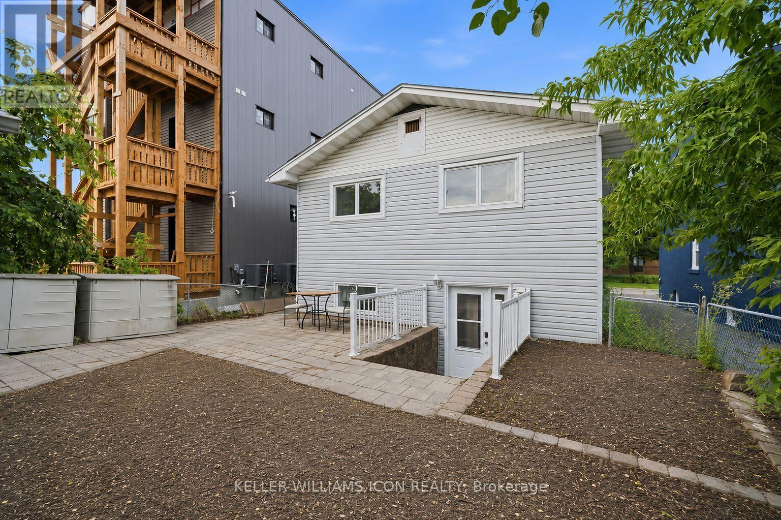 313 SAVARD AVENUE - 39