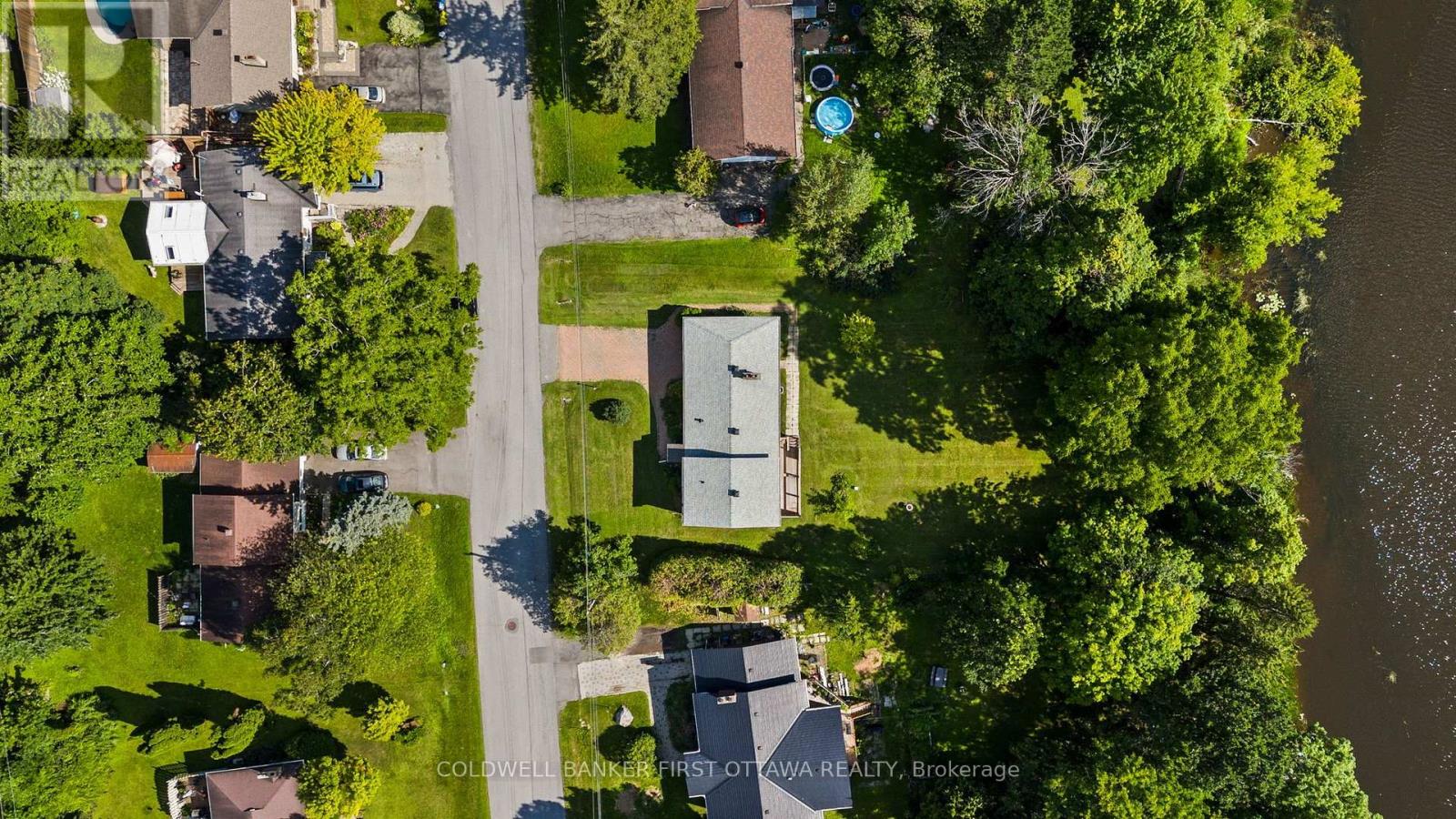 3 Bed, 2 Bath House for Sale in Ottawa – 5310 MCLEAN CRESCENT, Ottawa – MLS# X13648700 - Image 37