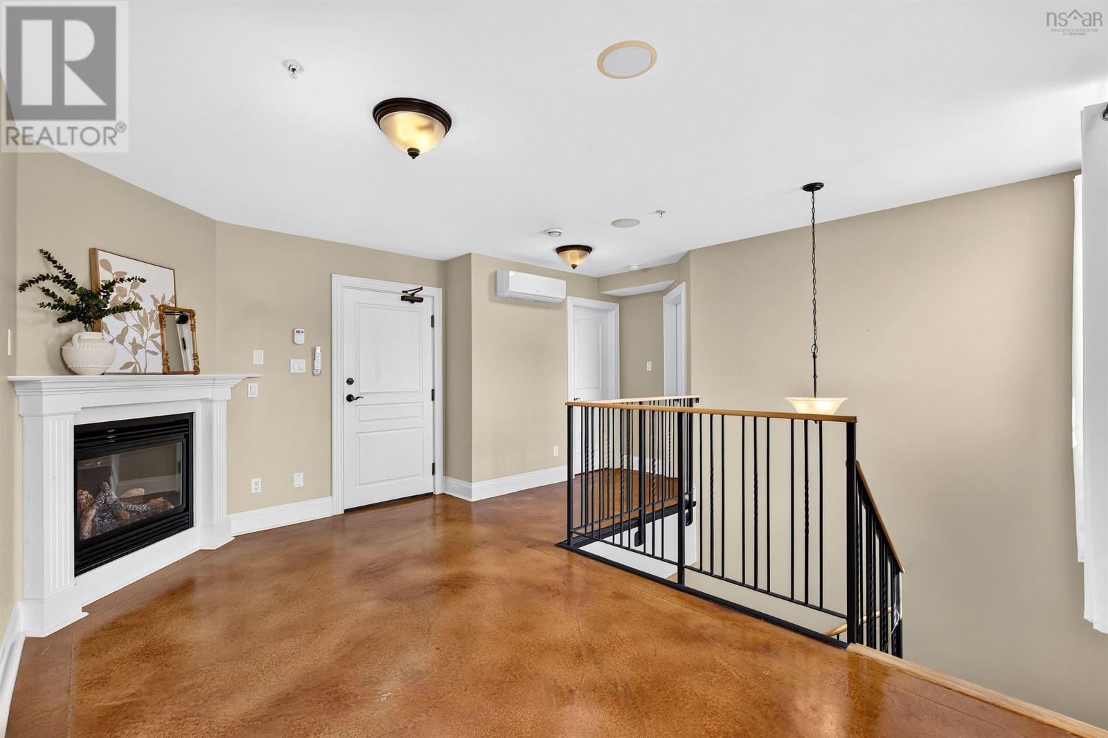 Property 31 of 49 of 503 70 Ochterloney Street