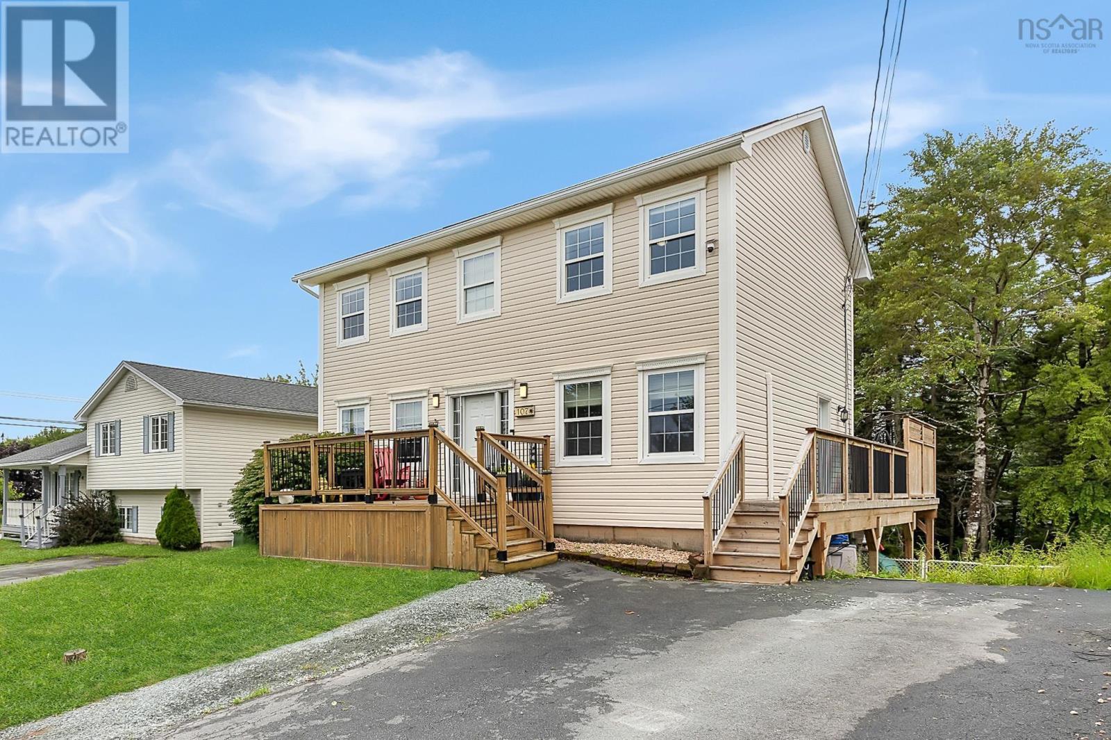 107 Bucheron Crescent