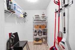 357 Atlas Crescent, Winnipeg, MB R2V5C1 Photo 20