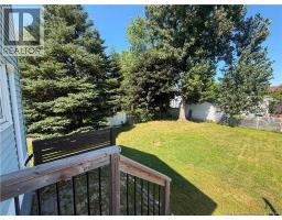 91 Purdy Avenue, photo 17