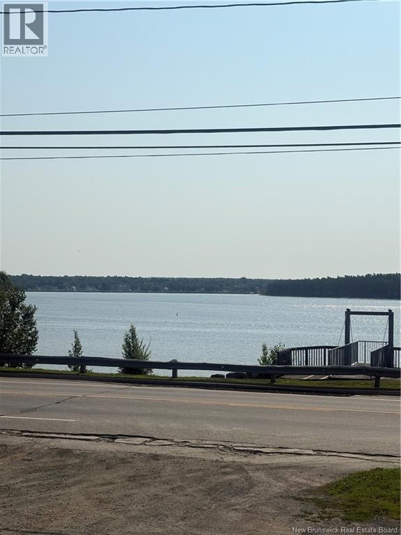 233 KING GEORGE, Miramichi — photo 3