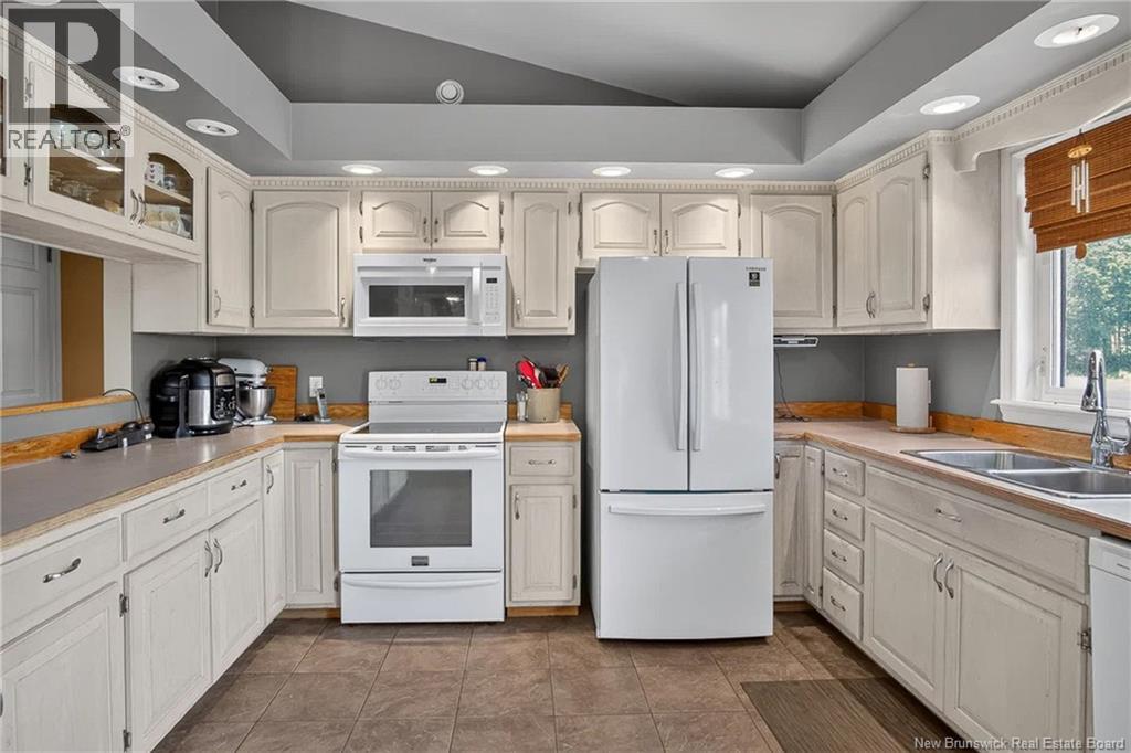 591 Grove Hill Road - Image 11