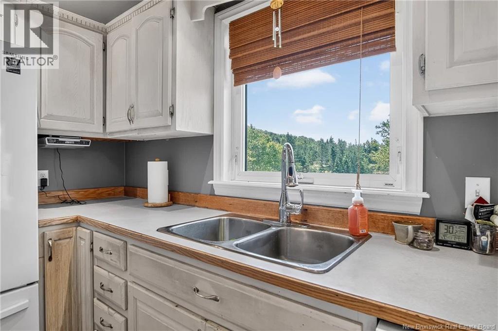 591 Grove Hill Road - Image 13