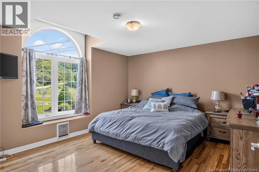 591 Grove Hill Road - Image 17