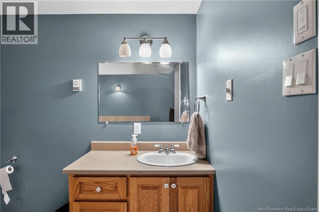 591 Grove Hill Road - Image 25