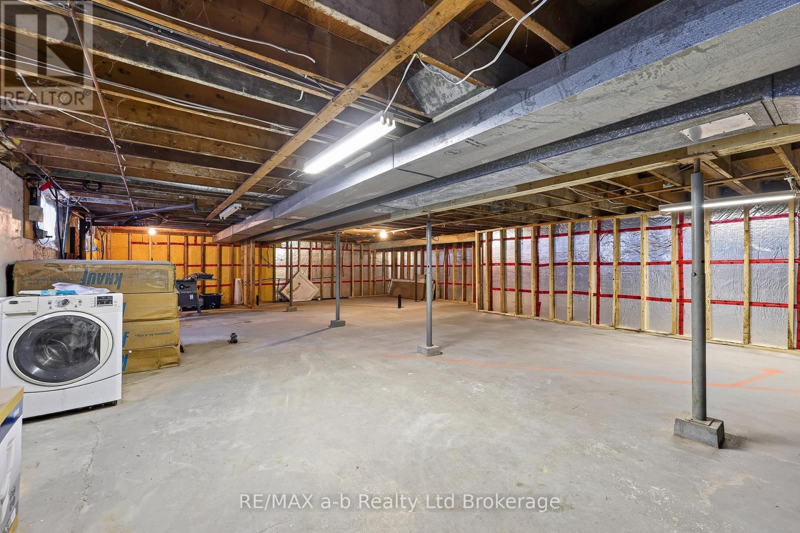 58 VICTORIA STREET - 23