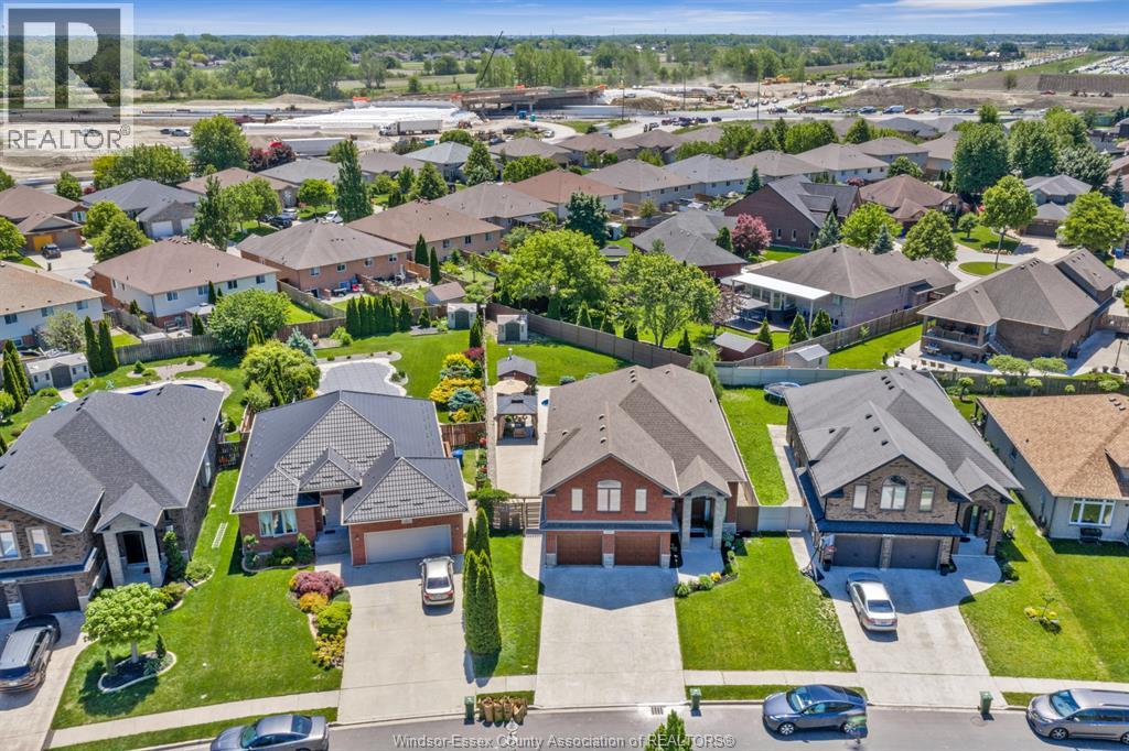 3939 WILDWOOD DRIVE - 43
